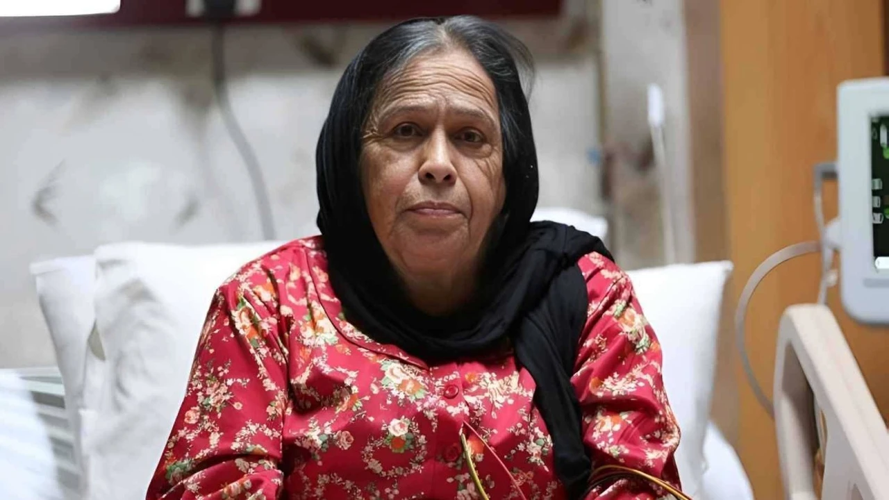 وداعاً أيقونة الفن.. تفاصيل مسيرة حياة الفهد الحافلة بالعطاء في الدراما الخليجية